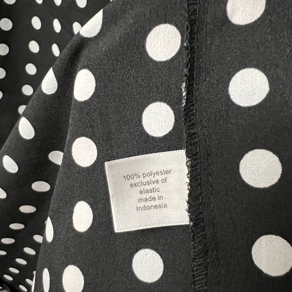 Lane Bryant Polka Dot Blouse‎ - Picture 4 of 4